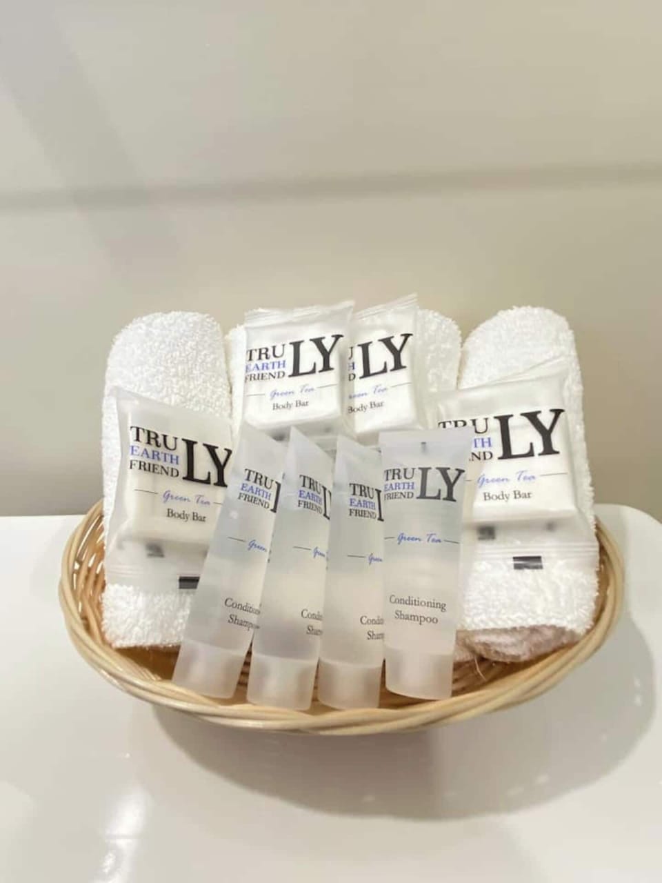 Bathroom amenities