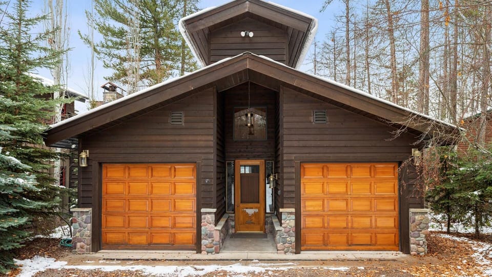 Whitefish Lake Legacy (8242)