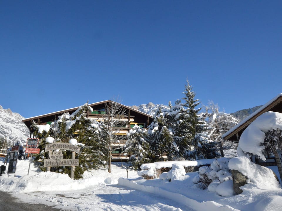 Holiday Home Exterior [winter]