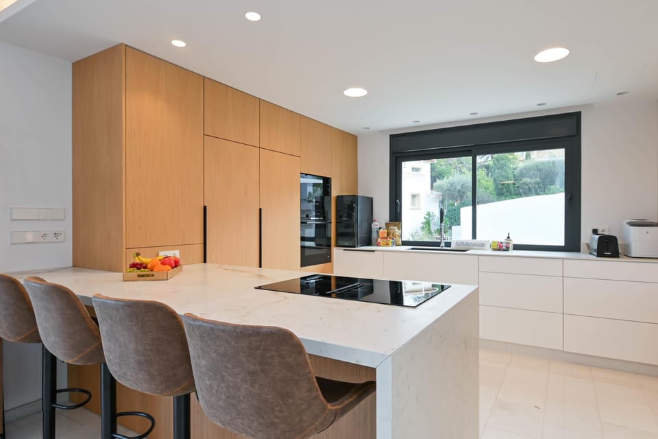 Open kitchen