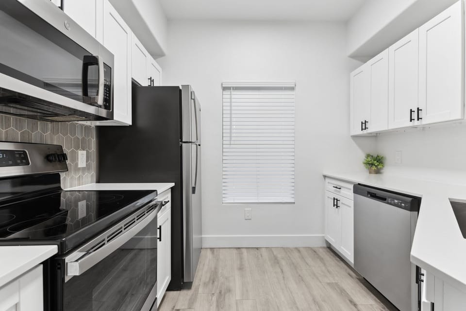 Fully equipped kitchen