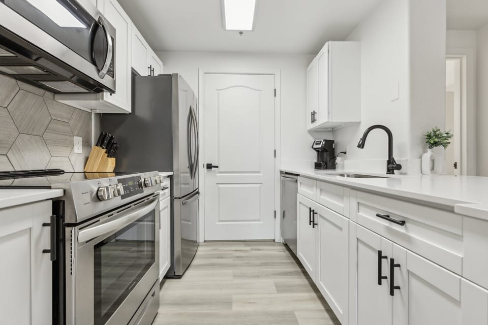 Fully equipped kitchen