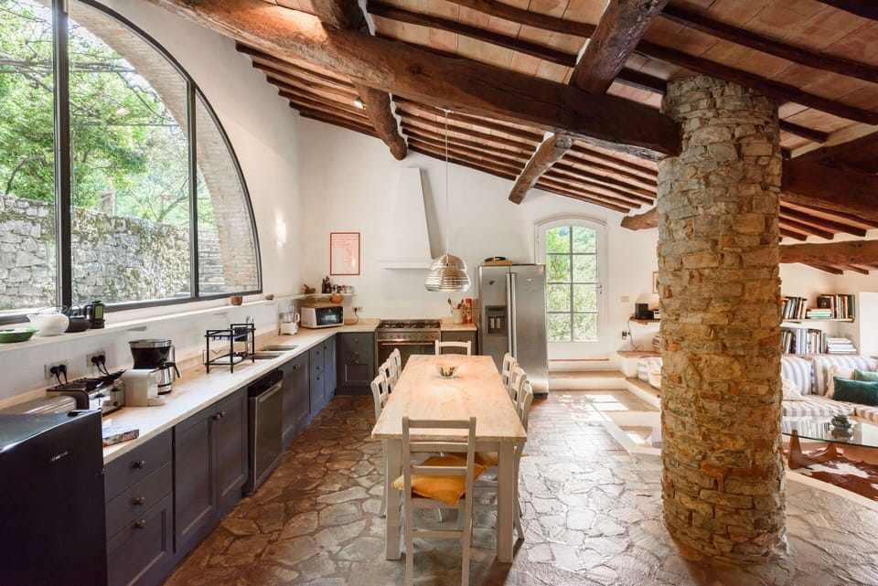 Furniture, Interior Design, Flooring, Wall, Wood, Ceiling, Floor, Kitchen, Home, Countertop