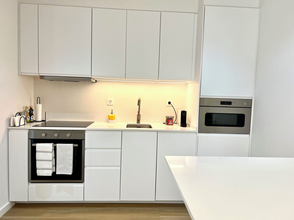 Bright, fully equipped kitchen for relaxed home-cooked meals