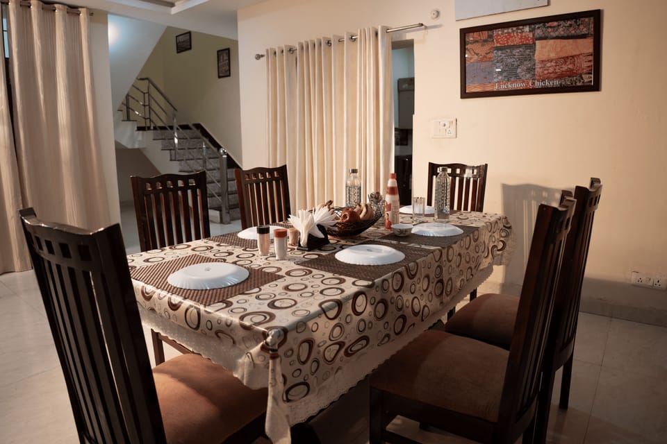 Dinning Table