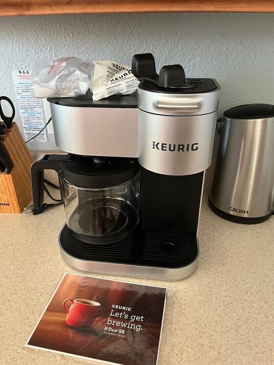 It offers a selection of coffee and tea options, catering to different tastes and preference.