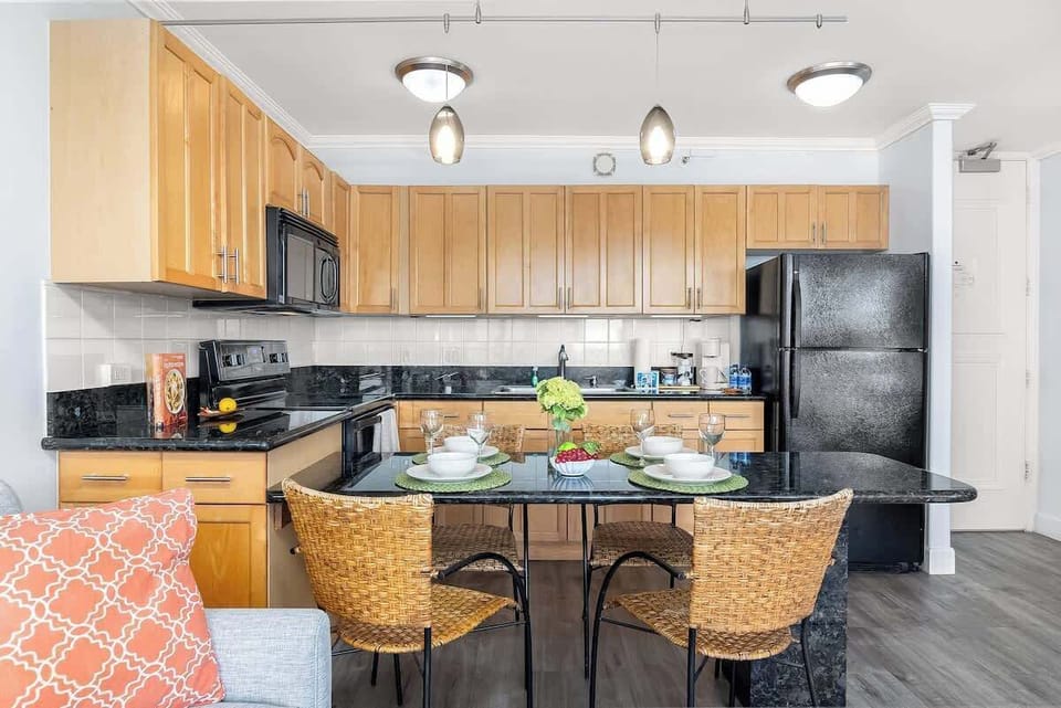 Fully-equipped kitchen