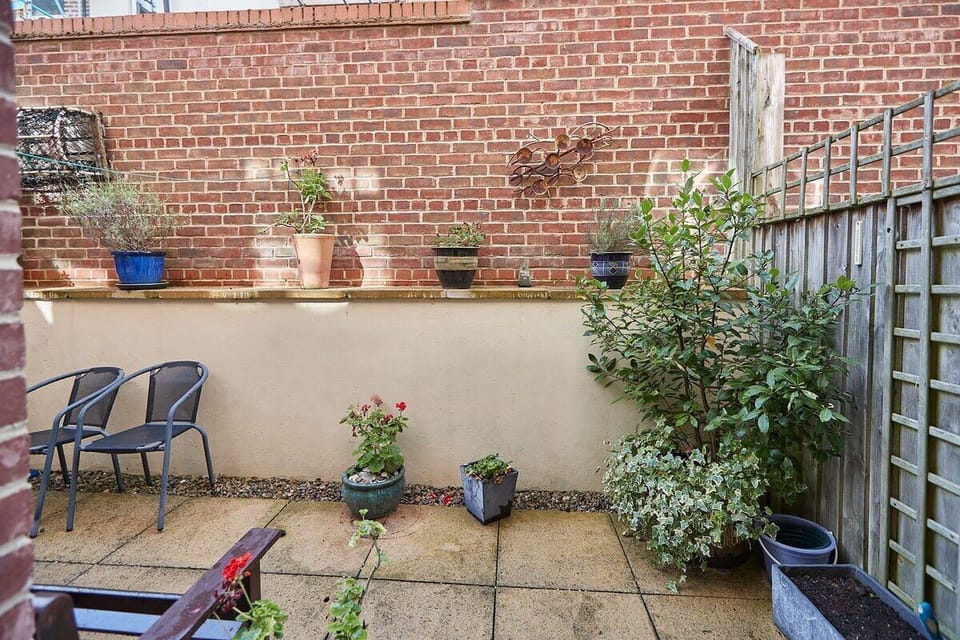 The Eskape, Whitby - Host & Stay