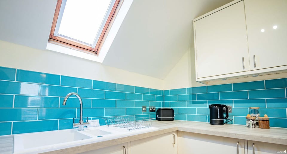 Chichester Close, Hereford - Host & Stay