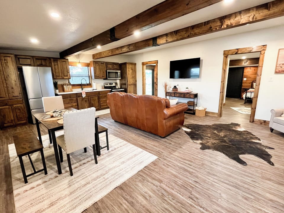 Living Room | Kitchen 