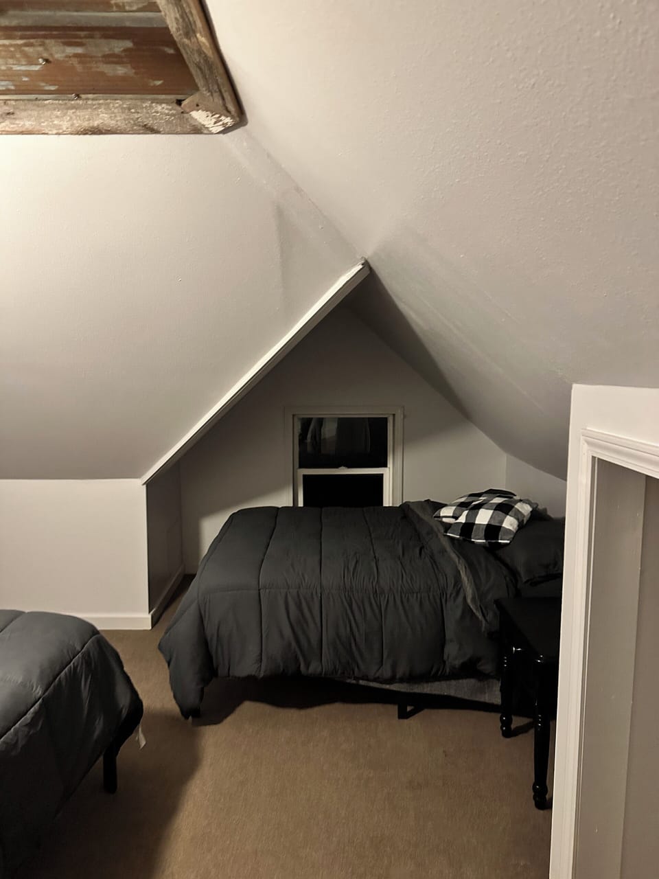 Other loft bedroom with 2 full size beds