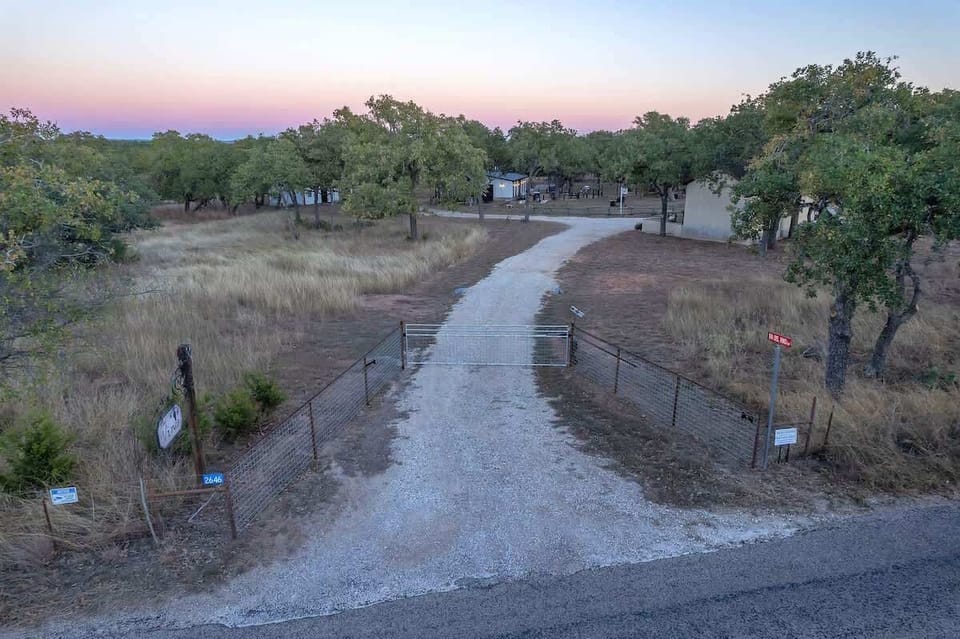 Entrance to The Vines!