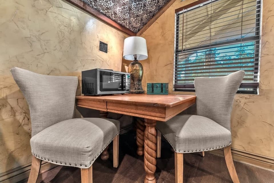 Shiraz dining area