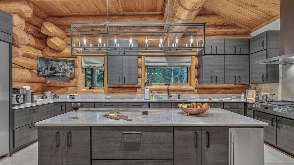 Kitchen, Main Level - Kitchen with modern appliances