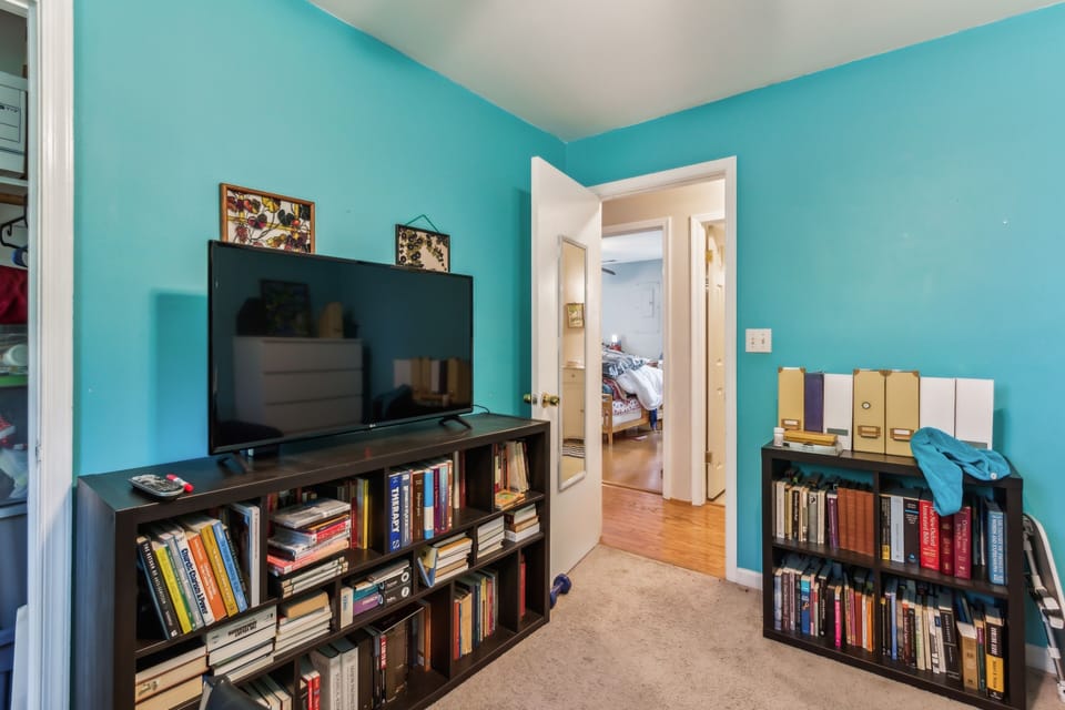 Shelf, Screen, Furniture, Indoors, Architecture