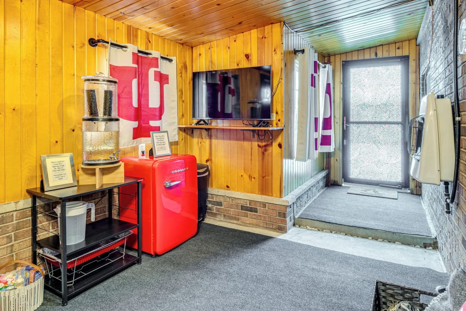 Hoosier Room | Indiana Memorabilia