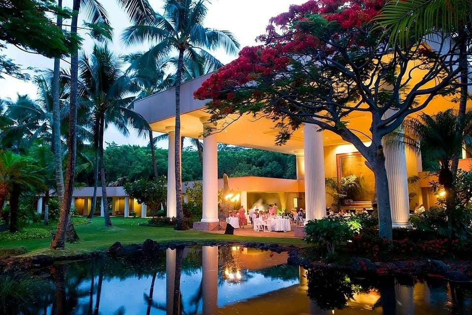 Indulge in open-air massages as waves set the rhythm.
