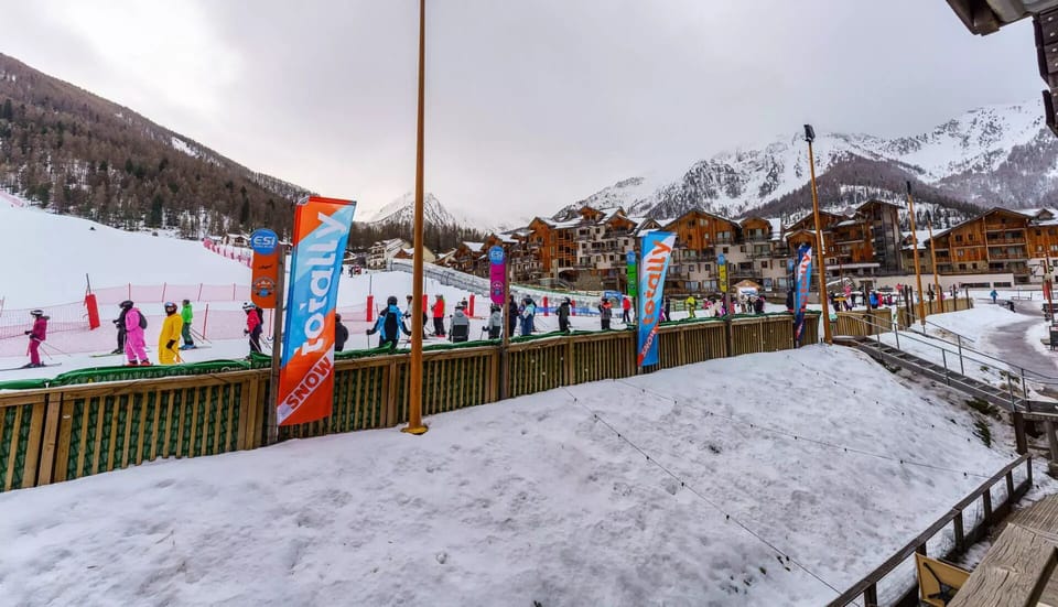 Snow and ski sports
