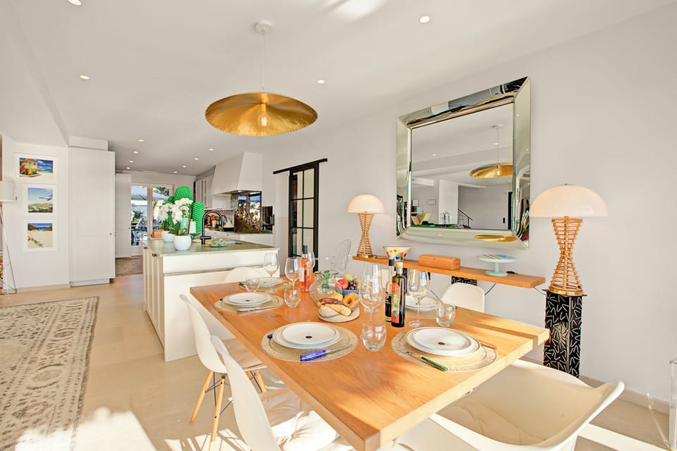 Kitchen and dining area