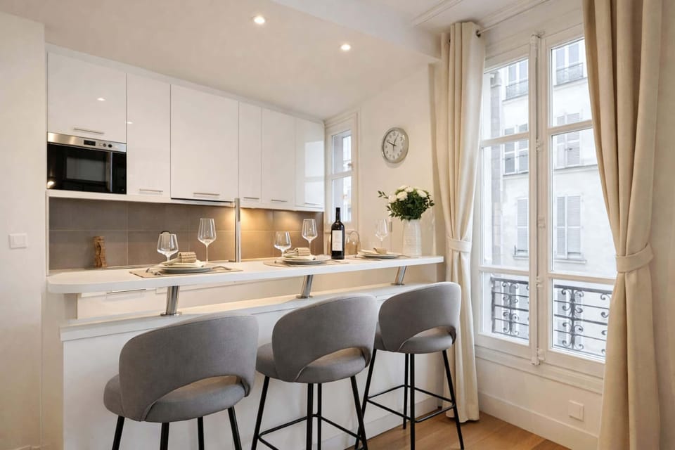 Savor the pleasure of cooking in a bright and spacious American-style kitchen