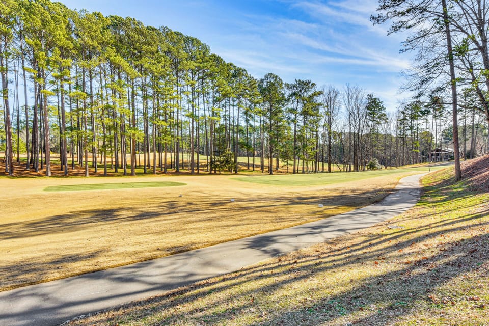 Walking Path & Golf Course Access On-Site