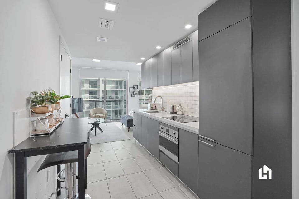 Fully equipped kitchen