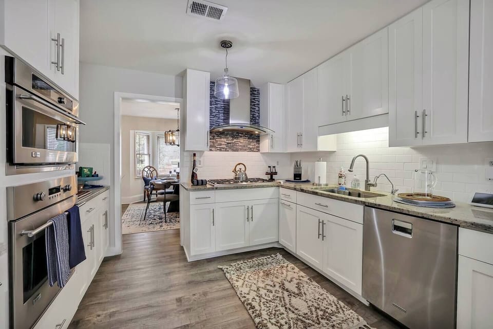 Fully equipped kitchen with everything you need to create delicious meals during your stay