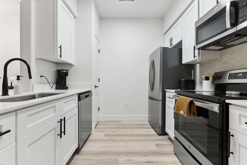 Fully equipped kitchen