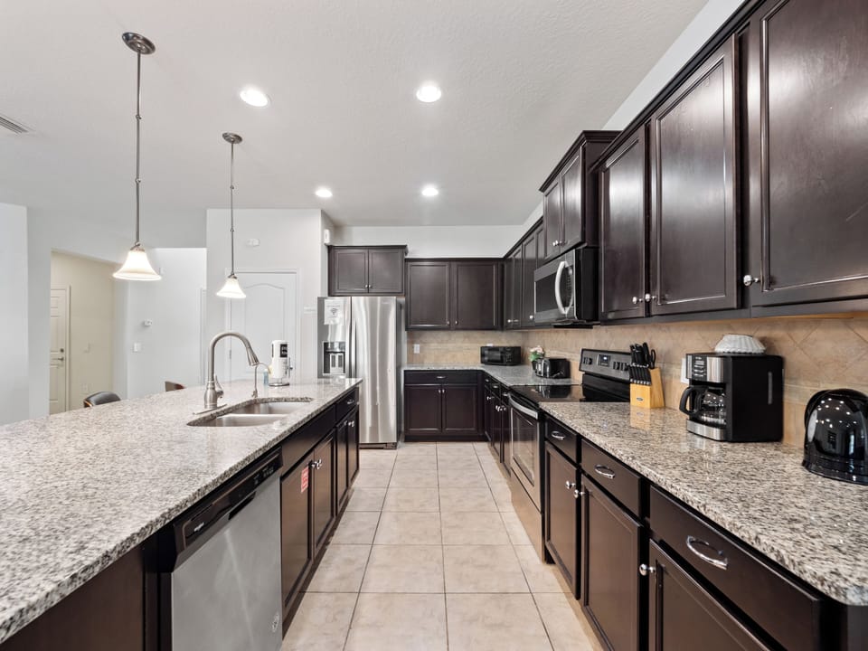 Full Size Kitchen with Basic Kitchen Starter Essentials with Blender, Coffee Maker, and more!