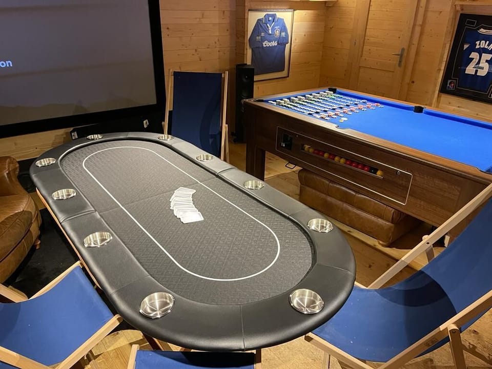 Game room