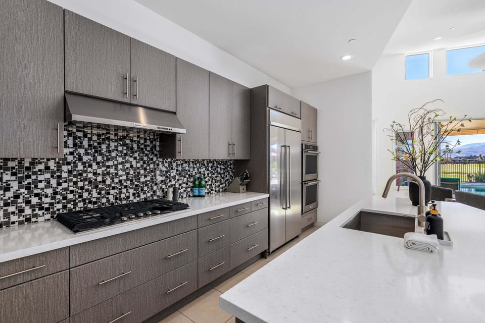 Chef's kitchen