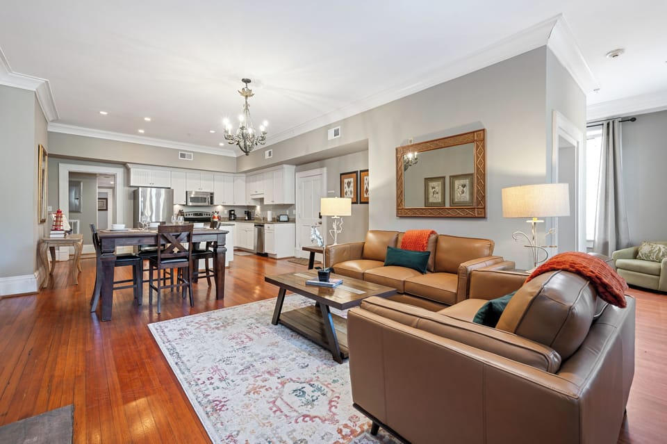 Living Room/Dining Room