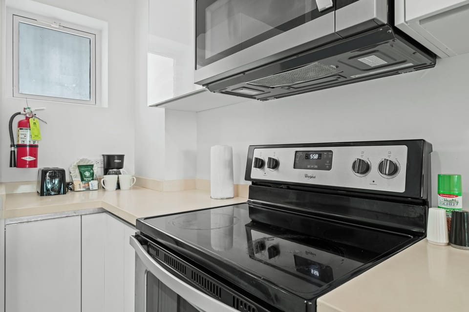 Fully equipped kitchen