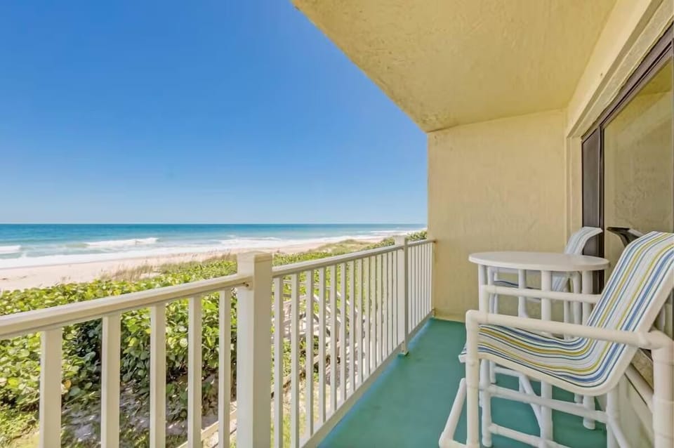 Balcony. Interior and views may vary based on location and availability.