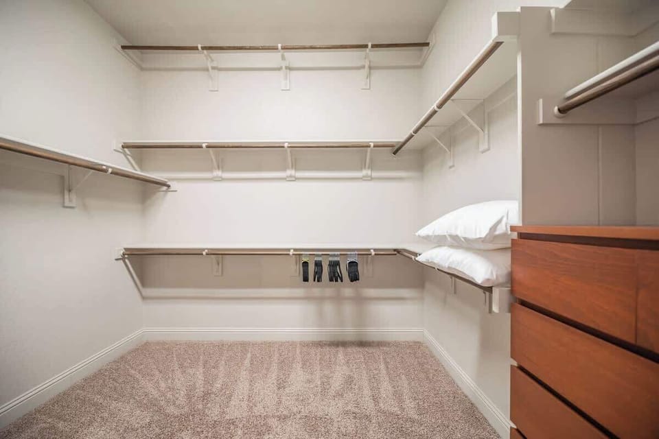 Master Bedroom Walk- In Closet