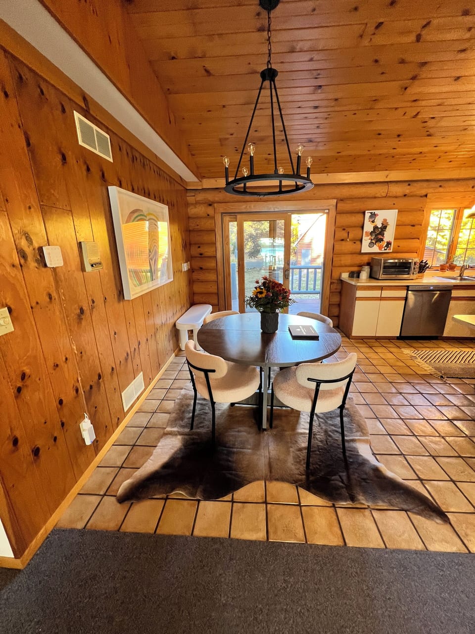 Entry Space & Dining Table