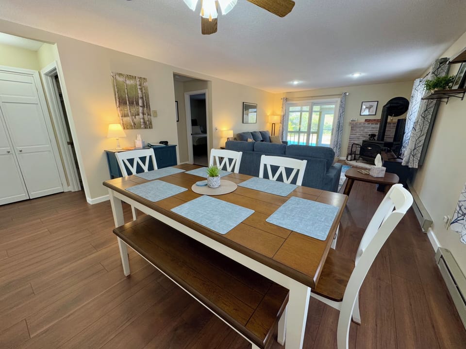 Dining area.  Seating for 6