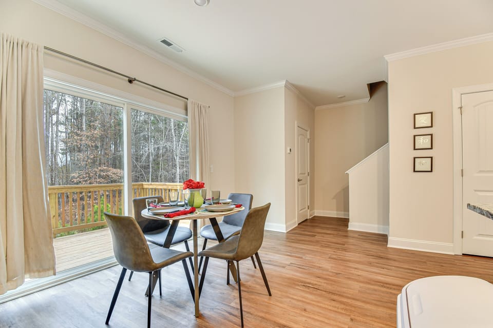 Dining Area | 2nd Floor