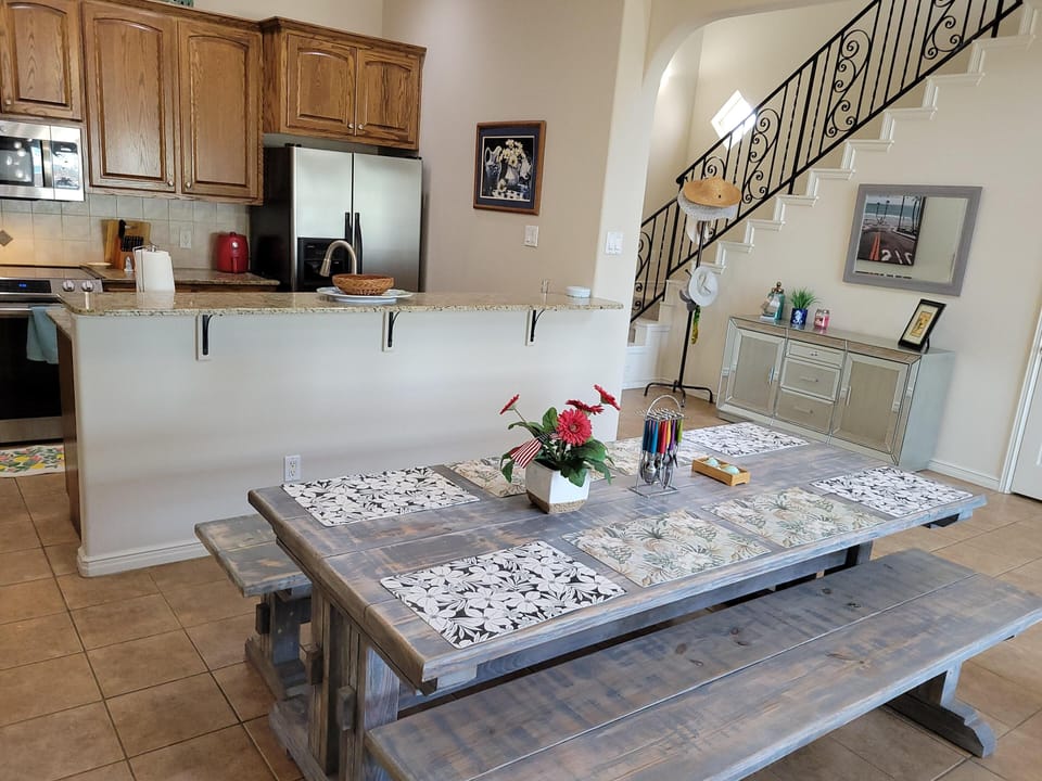 Dinning / Kitchen