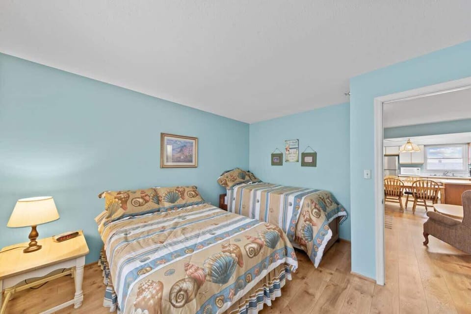 21-109 Caroline St Unit 205-21