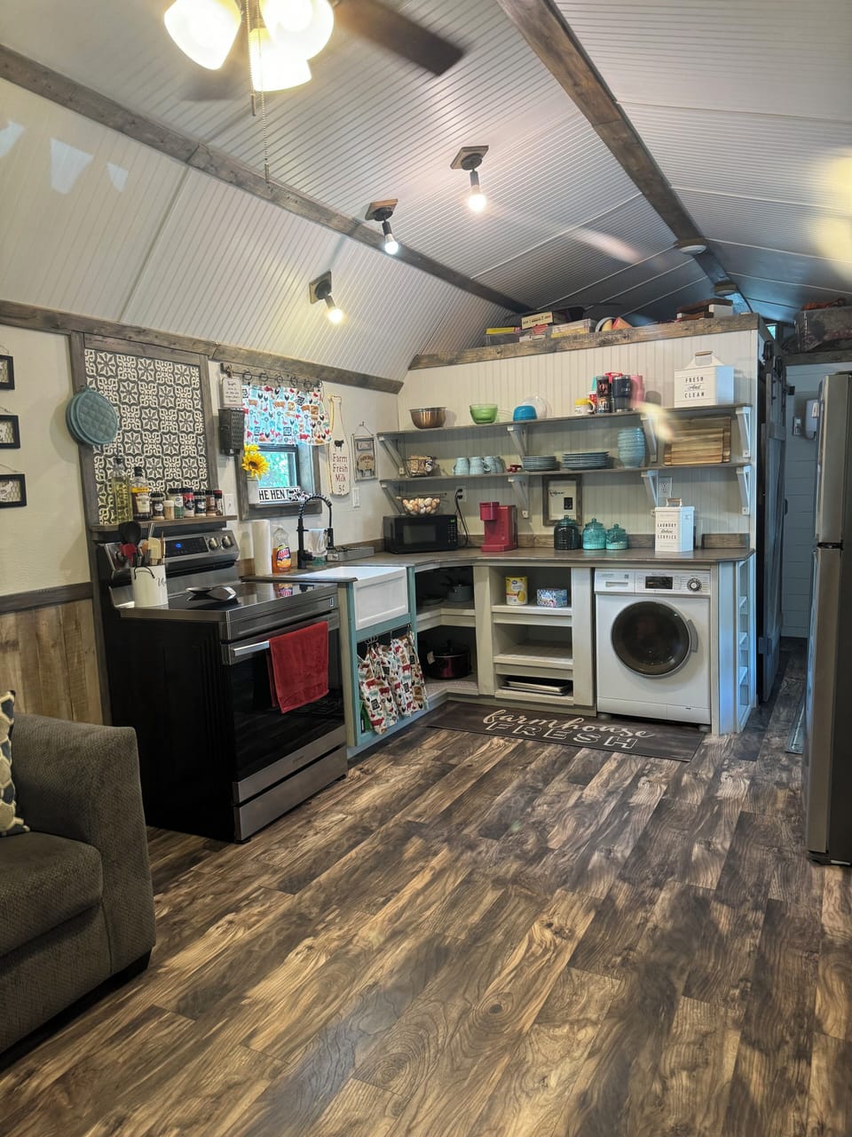 This cute little kitchen offers all your essentials and then some. 