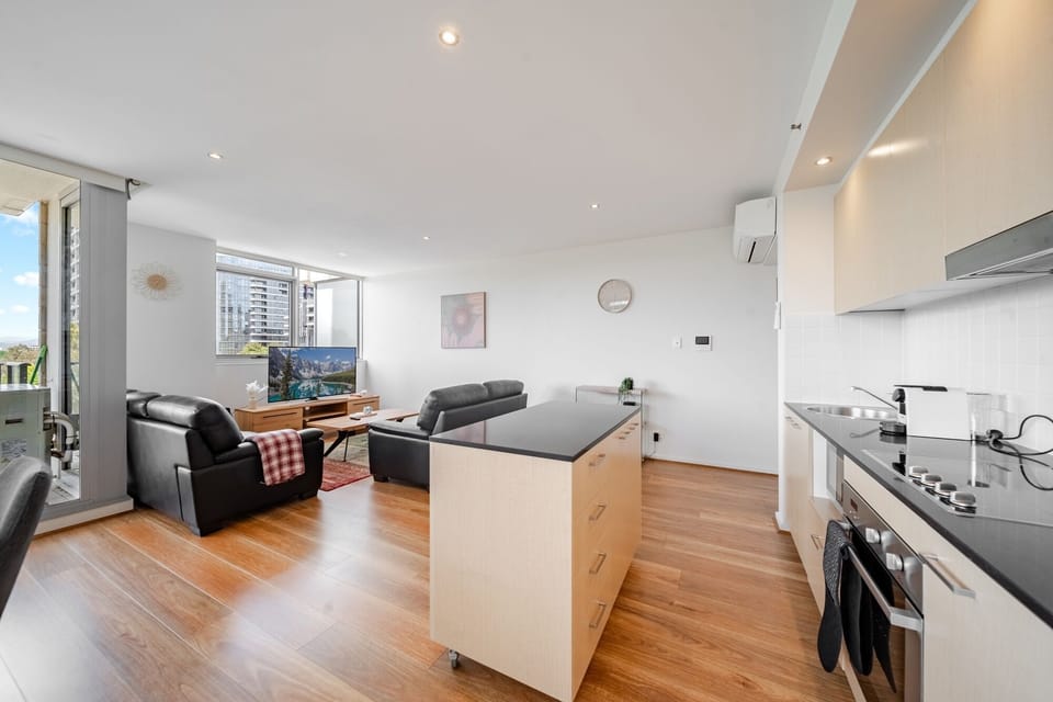 Living Area/Kitchen