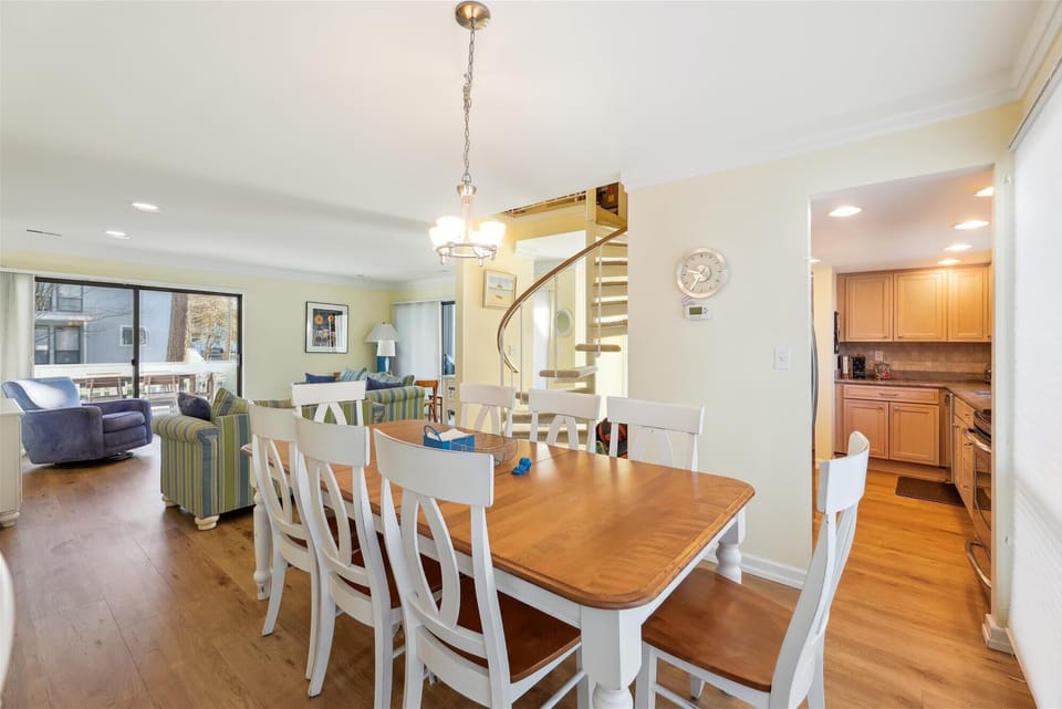 ,Dining Room,