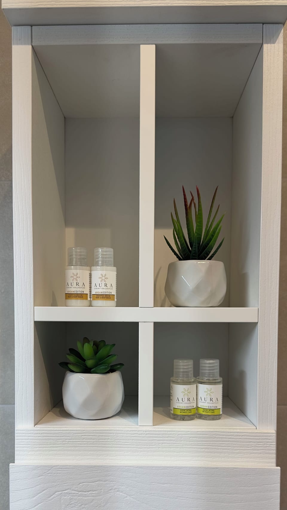 Bathroom amenities