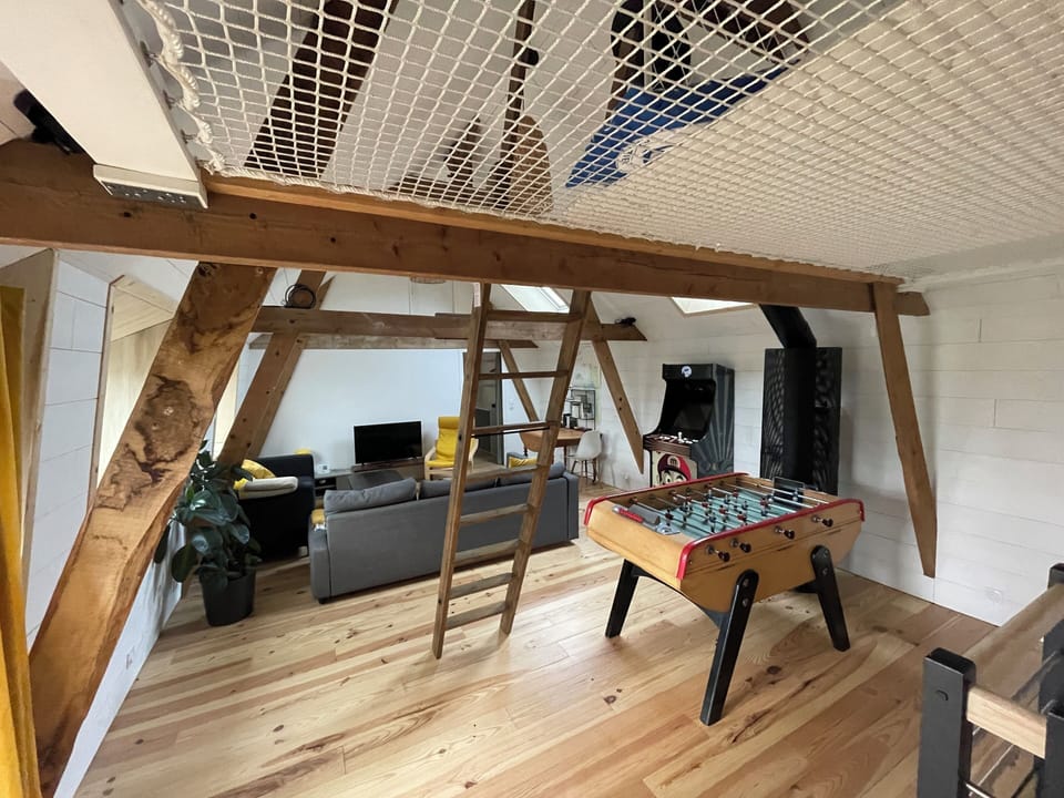 Game room