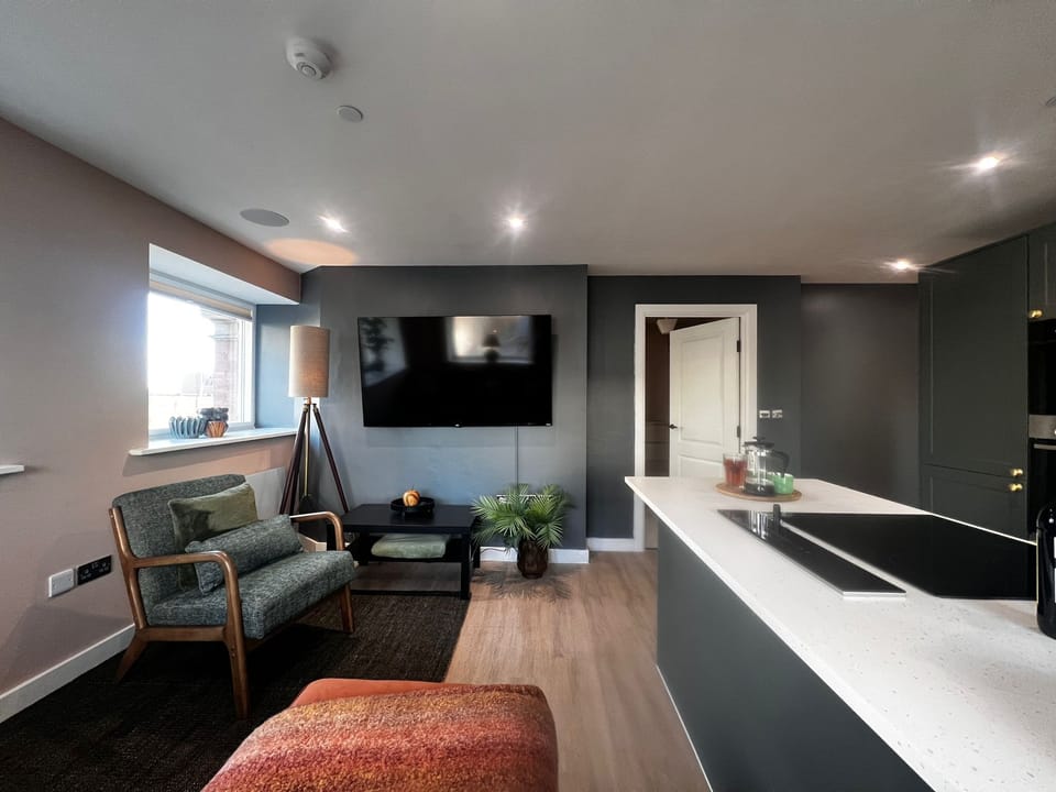 Living Room / Lounge