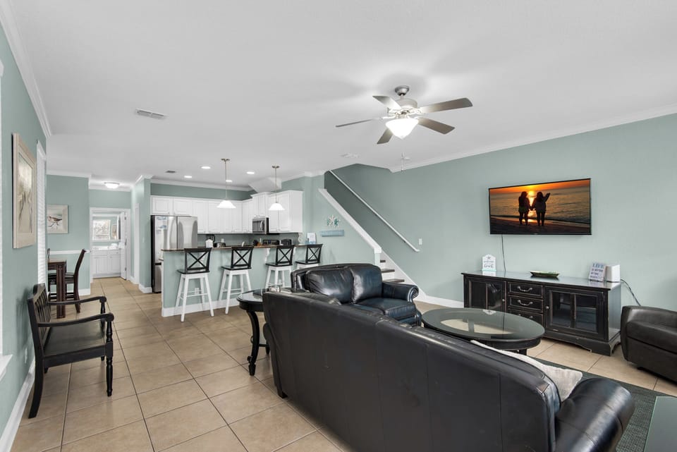 Living room to kitchen