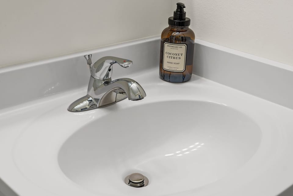 Bathroom amenities