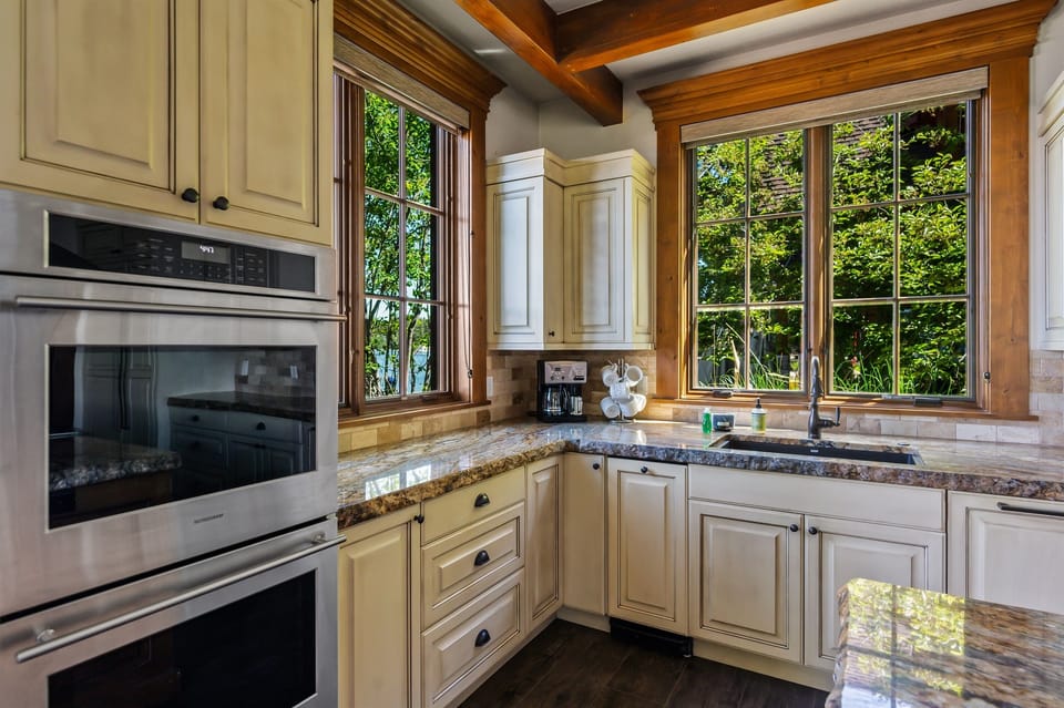 Lake House Double Ovens