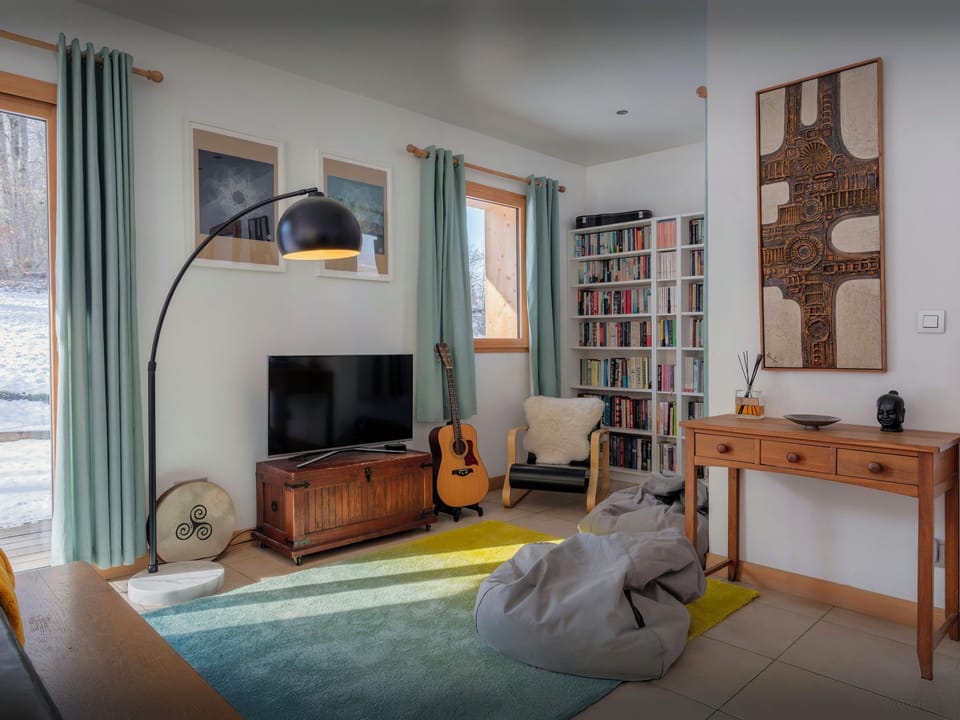 TV area